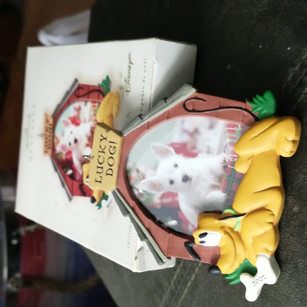 Hallmark Keepsake Lucky Dog Pluto photo holder